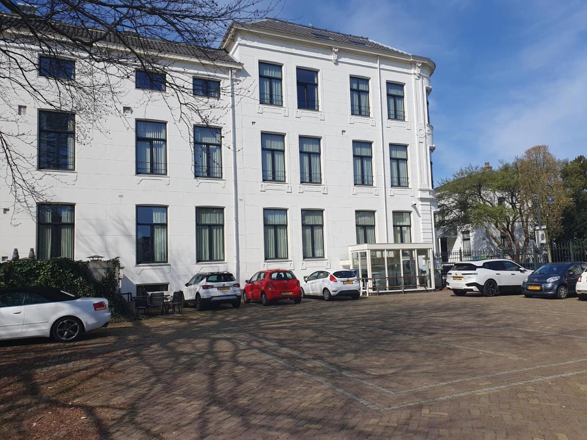 Hotel Lion D'Or Haarlem Bagian luar foto